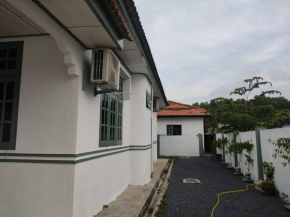 HOMESTAY PAKA-Pok Yie